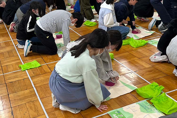 学校でのPUSH講習の様子